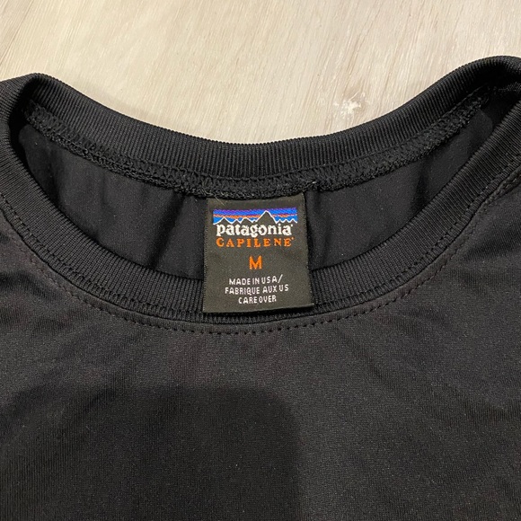 Patagonia T-shirt - Picture 2 of 2
